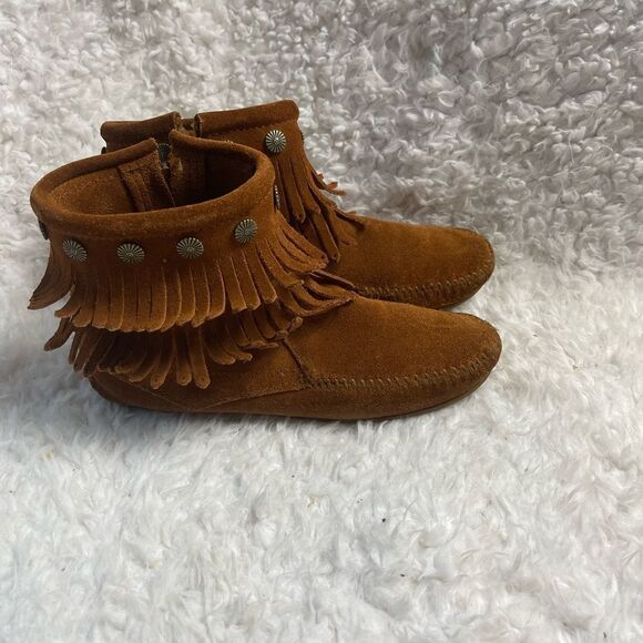 Minnetonka leather suede tan double layers of fringe ankle boots size 6 - Picture 1 of 10